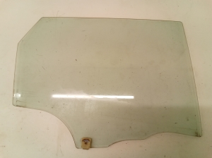 Rear side door glass - 43R008577
