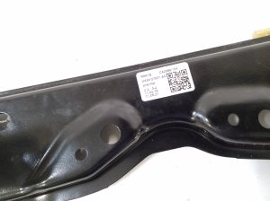 Jaguar F-pace (2016–2026) Aizmugurējo durvju logu pacēlājs HK8327001AC - 3