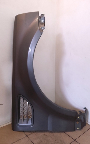 Front fender