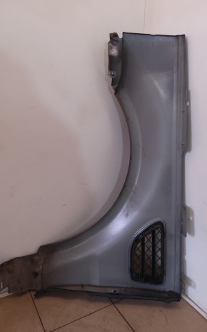 Land Rover Range Rover III (2002–2012) Front fender - 2