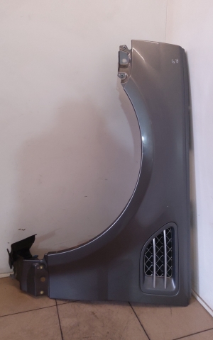 Front fender