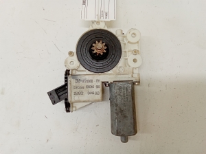 Opel Vectra C (2002–2008) Front door window regulator motor 9178988 - 2