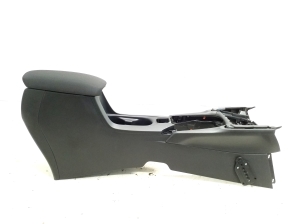 Center console - 5881016010