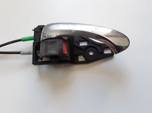 TOYOTA RAV 4 A4 (2012–2018) Rear side door lock 6905012410 - 2