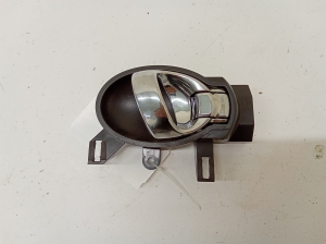 Rear side door interior handle - 806701HB0B