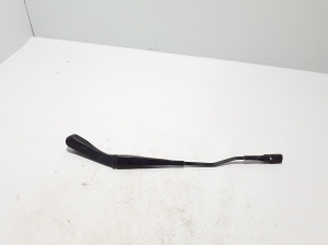 Windshield wiper arm - A2138205302