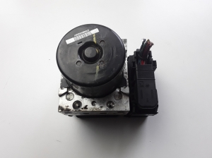 VOLVO S60 II (2010–2018) ABS plokk 31400101AA - 2