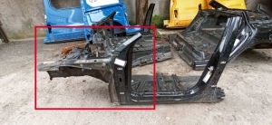 AUDI A6 C8 (2018–2025) Eesmine tugijalg 4K0805139 - 2