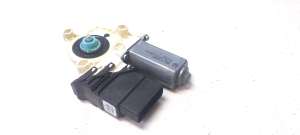 Volkswagen Passat B6 (2005–2010) Rear side door window regulator motor 0536006002 - 2