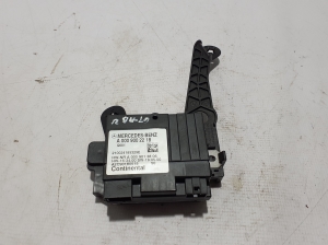   Fuel pump control module  - A0009002218 
