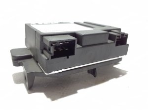Mercedes Benz AMG GT AMG GT X290 (2018–2026) Fuel pump control module A0009002218 - 3