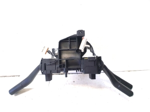 Volkswagen Passat B6 (2005–2010) Suunatulede lüliti 3C9953513B 3C9953507E - 2