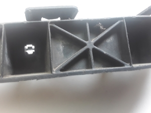 Hyundai i40 (2011–2026) Front bumper bracket 865153Z000 - 2
