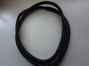 Esiukse tihenduskumm - 31335806