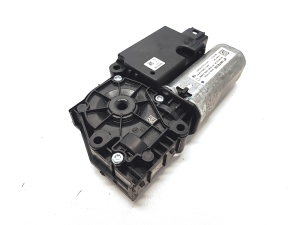   Sunroof motor  - 9825641680 