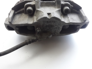 VOLVO S60 II (2010–2018) Eesmine pidurisadul 36000151 - 4