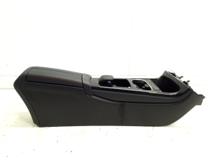 Mercedes Benz CLA-Class W118 (2019–2026) Keskkonsool A1776833800 - 3