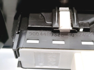 Peugeot 2008 P24 (2019–2026) Rear side door window switch 980448032D - 3