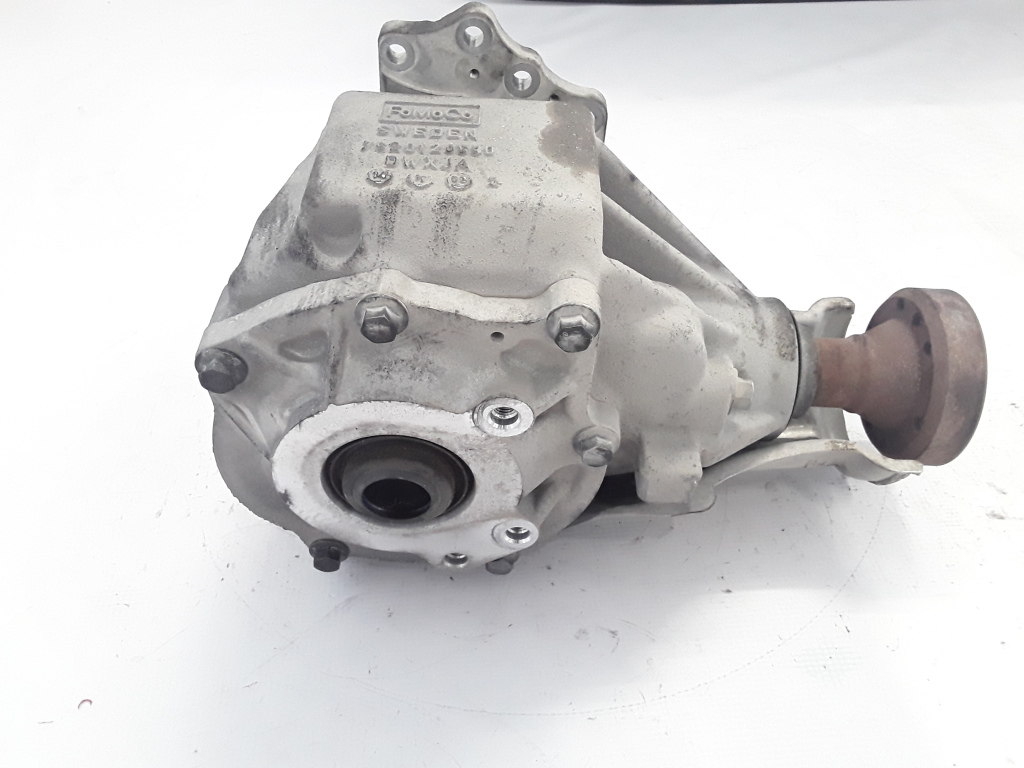 VOLVO XC60 1 generation (2008-2017) Front Transfer Case 31259763 21082894