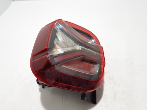 Dacia Duster (2017–2024) Eckleuchte hinten 265558514R - 5