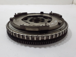 Dacia Duster (2017–2024) Clutch flywheel 123104593R - 2
