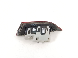 Mercedes Benz CLA-Class W118 (2019–2026) Tagatuli tagaluugil A1189066100 - 3