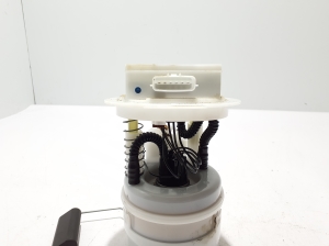 Dacia Duster (2017–2024) Kütusepump paagis 172026459R - 4