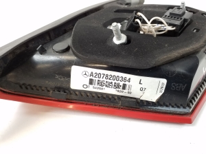 Mercedes Benz E-Class W207 (2009–2017) Tagatuli tagaluugil A2078200364 - 3