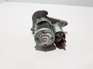 Dacia Duster (2017–2024) Starter 233000290R - 2