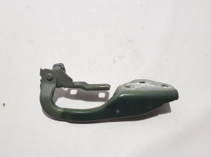 Dacia Duster (2017–2024) Hood hinge 654006928R - 2