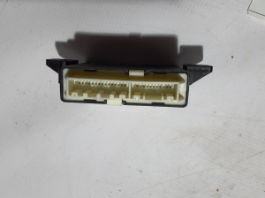 Dacia Duster (2017–2024) Juhtplokk 284476268R - 3