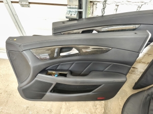 Mercedes Benz CLS-Class 218 (2011–2018) Salons un tā detaļas - 3