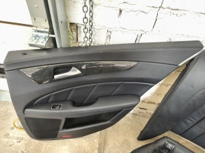 Mercedes Benz CLS-Class 218 (2011–2018) Salons un tā detaļas - 9