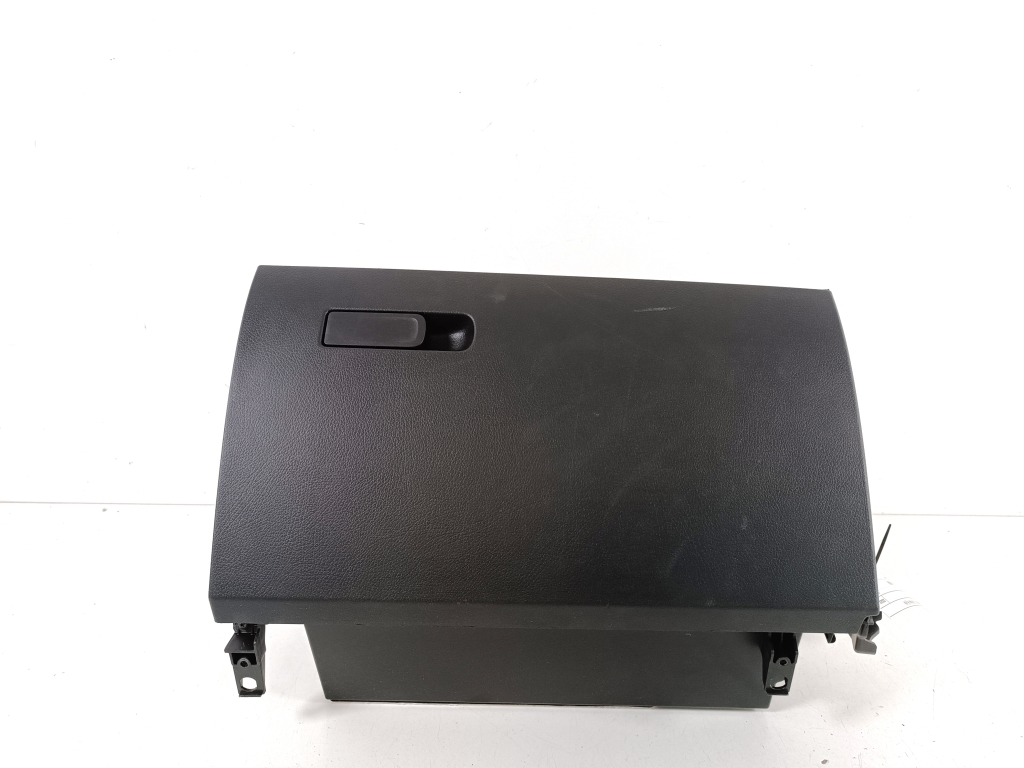 Mercedes Benz CLA-Class W118 (2019–2026) Kindalaegas A1776801200 Mercedes Benz CLA-Class W118 (2019–2026) Kindalaegas A1776801200