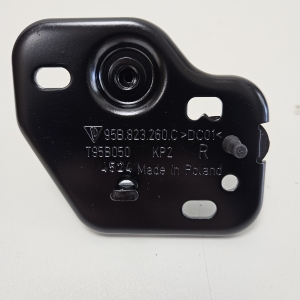 Porsche Macan (2014–2026) Hood latch 95B823260C - 2