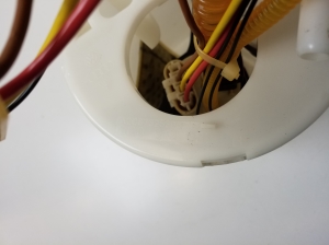 Porsche Cayenne (2010–2017) Pompe à carburant dans le réservoir 7P0919087B - 2