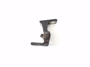 Porsche Cayenne (2010–2017) Front door lower hinge 8K0831402K - 3