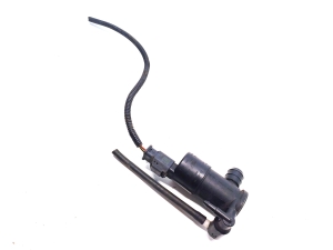 Peugeot 2008 P24 (2019–2026) Front windshield washer pump 9825894180 - 2