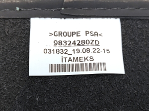 Peugeot 2008 P24 (2019–2026) Floor mats 98324280ZD - 2
