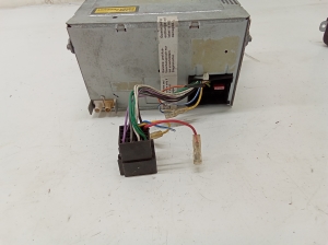 Ford Galaxy (1995–2006) Radio (head unit) 1K0035186T - 2