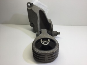  Engine holder 