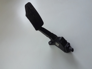 Subaru Legacy (2014–2026) Gaspedal 36010AN02A - 5