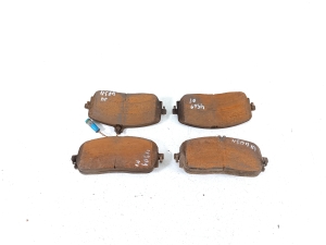 Piduriklotsid ees - A0004205403