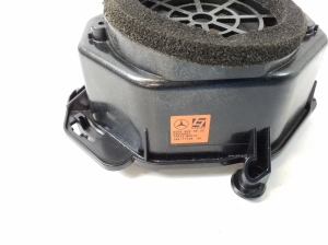 Mercedes Benz E-Class W207 (2009–2017) Speaker A2048205802 - 3