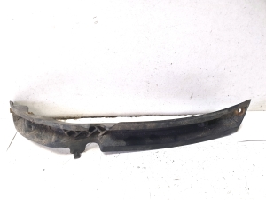 Front bumper bracket - 3C0807178