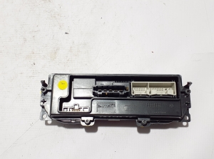 Volkswagen Transporter T6 (2015–2026) Heater control panel 7E0907047AG - 4