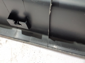 Volkswagen Transporter T6 (2015–2026) Side step 7H0863725Q - 4