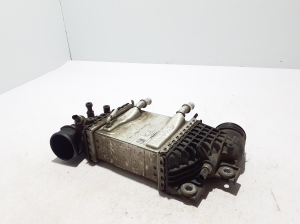 Volkswagen Transporter T6 (2015–2026) Vahejahuti radiaator 04L145749H - 5