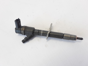  Fuel injector 