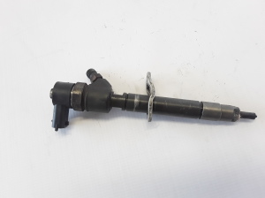  Fuel injector 